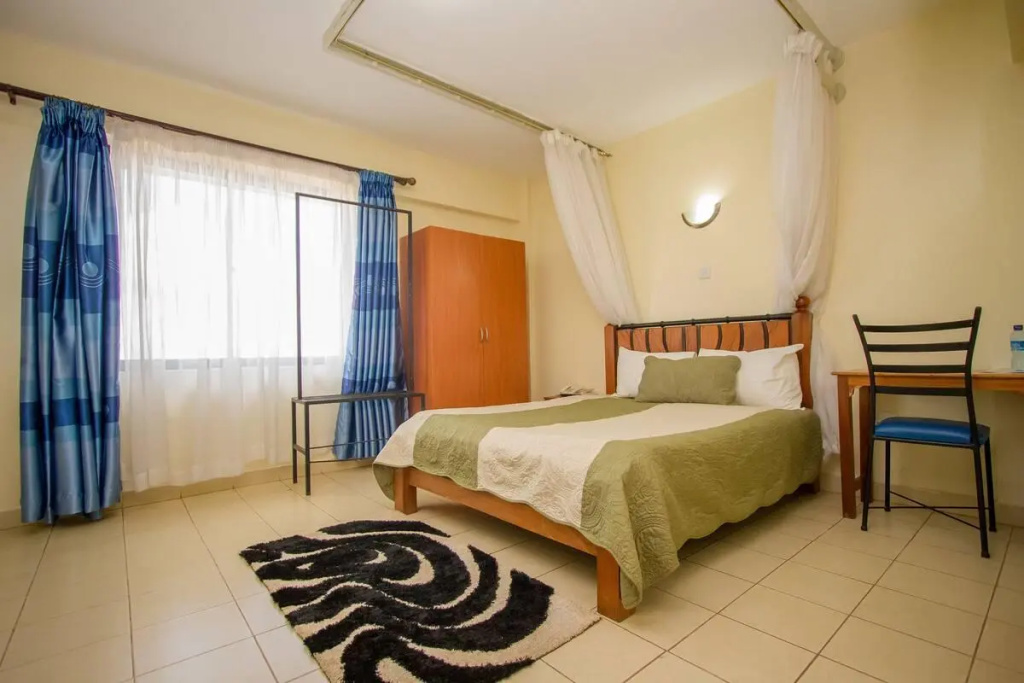 Standard Double room (full double bed)