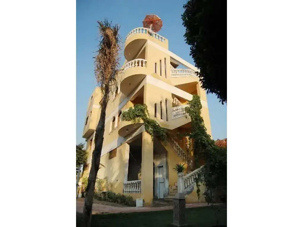 Sakkara Inn Hotel
