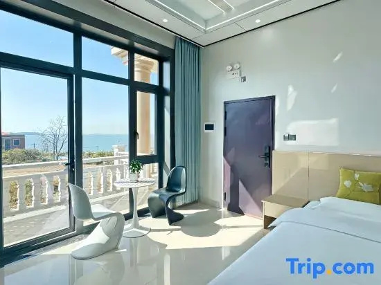 Standard Double room with sea view (full double bed)