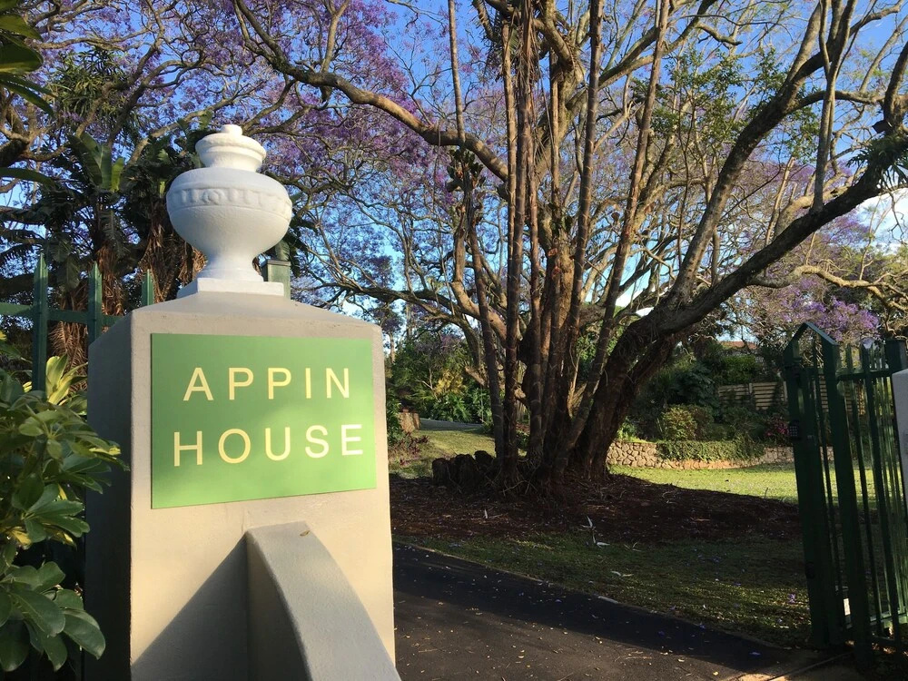 Appin House and Cottage