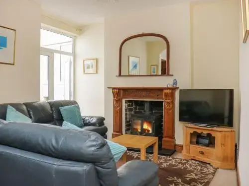 44 Heathcliff Cottage