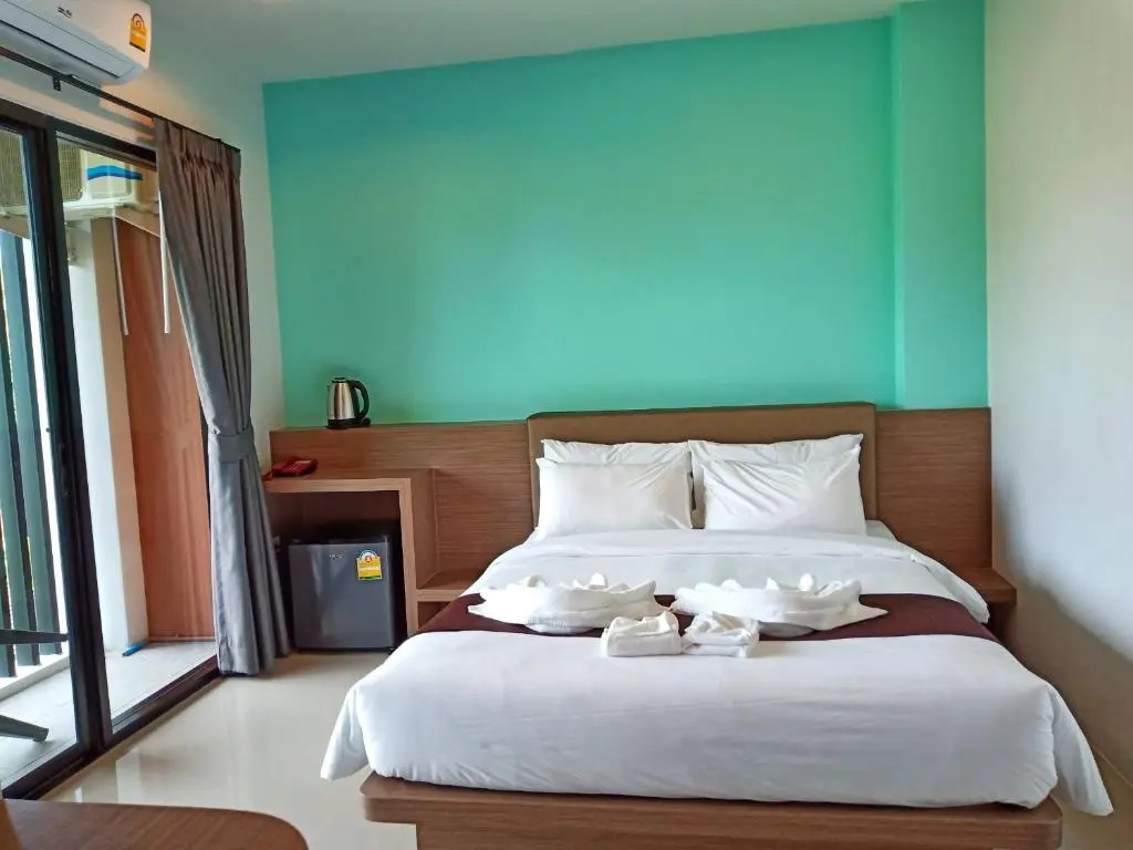 Standard Double room with balcony (full double bed)