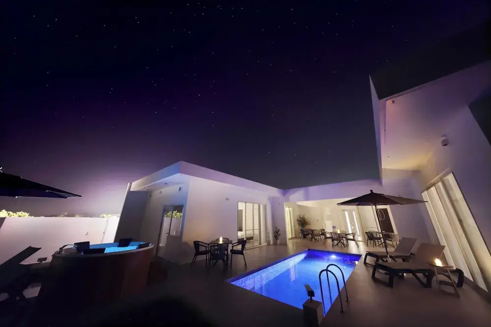 Crystal Villa Bayside