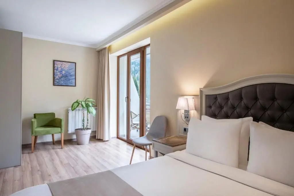 2 Bedrooms Suite