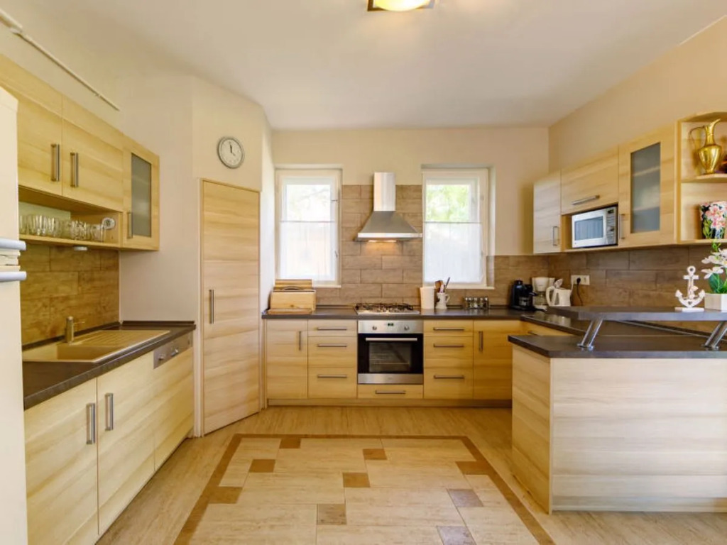 House Marian ThiA©oule sur mer - фото 17