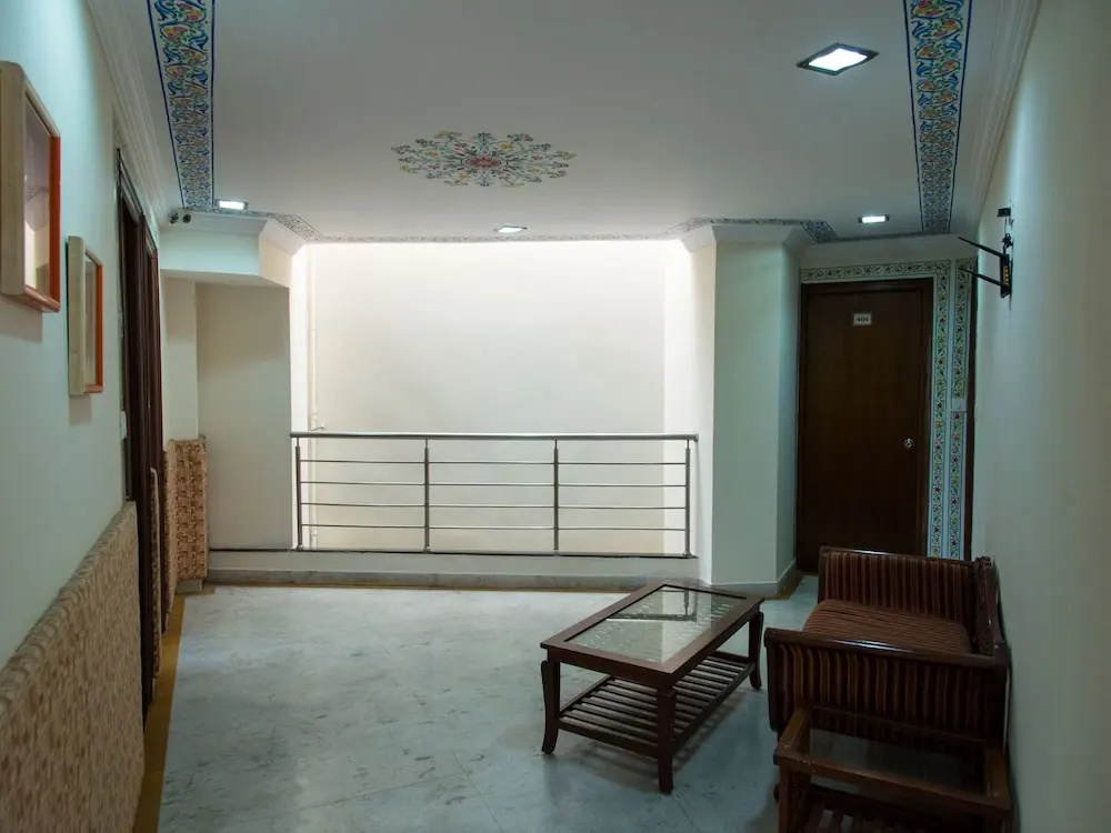 Hotel photo 12