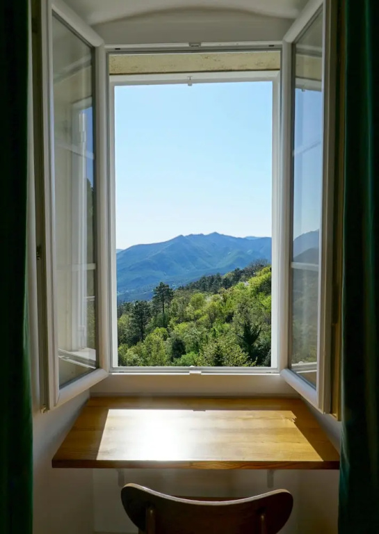 Comfort room