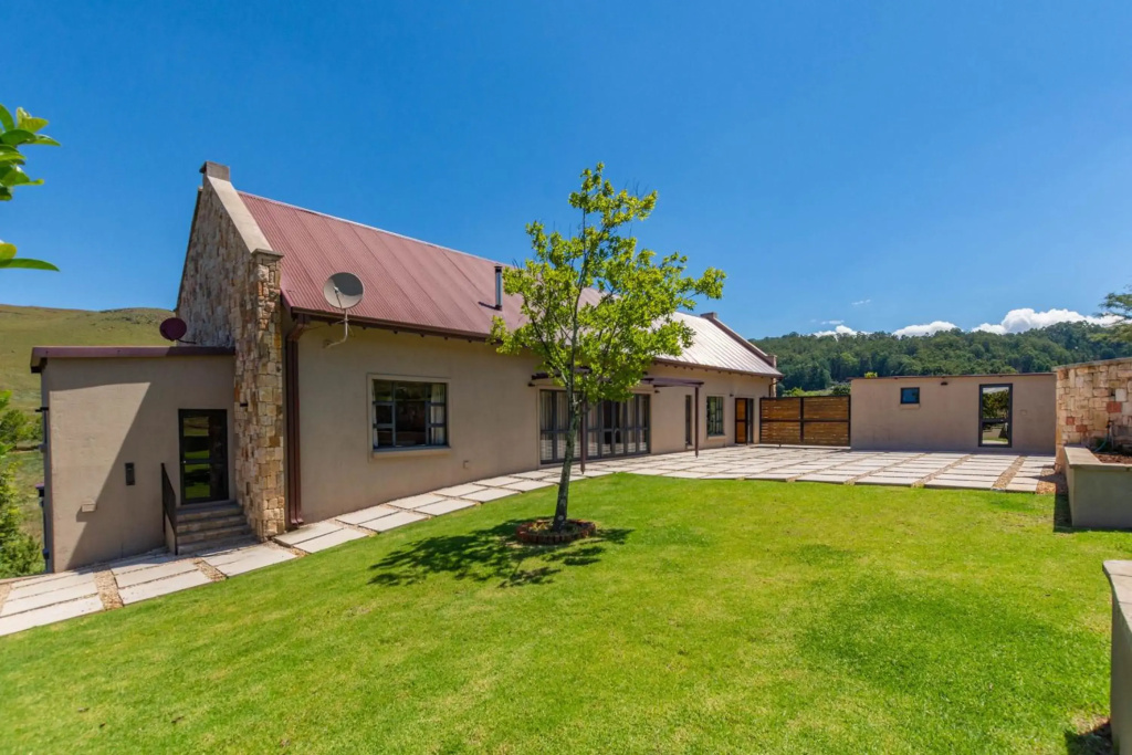 93 Hillcrest