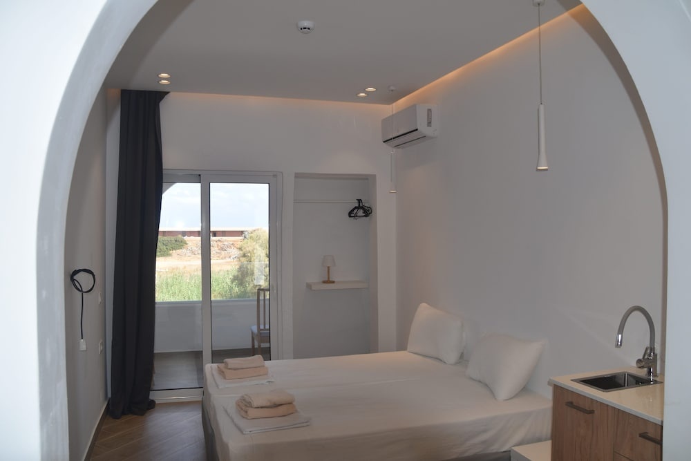 Ela Mare Hotel