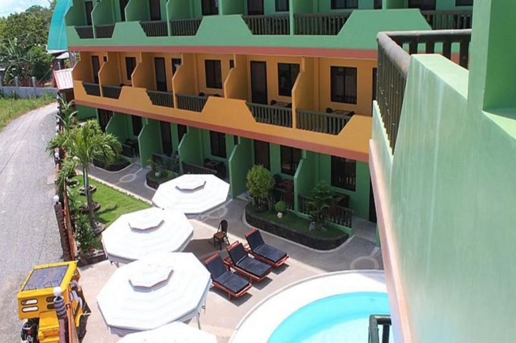 Balcony & Terrace