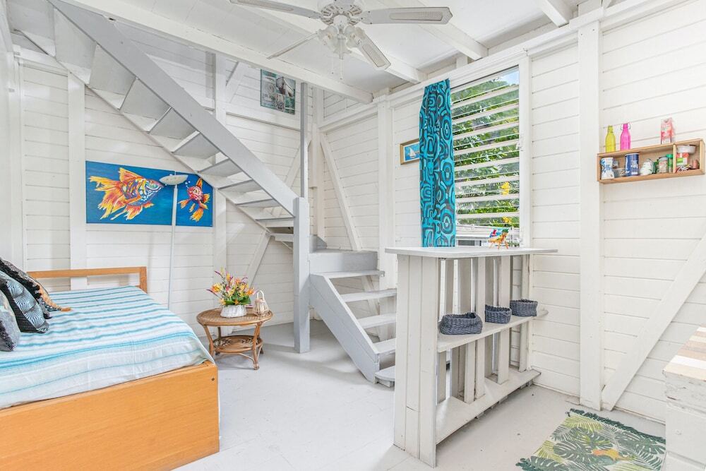 Отель Apartment in a Bungalow on the Beach in Le Carbet Wonder, фото 12