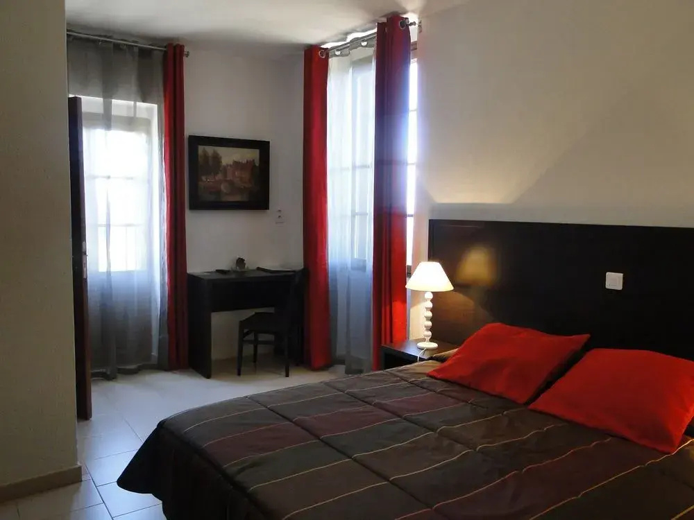 Voir la photo 3 — Le Tourisme