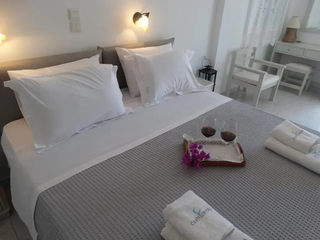 Standard Double room with sea view (full double bed)