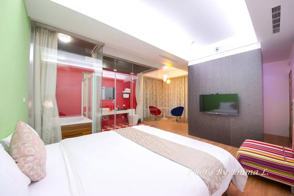 Grand room