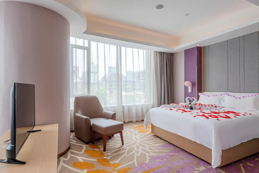 Lavande Hotels Guangzhou East Changshou Road Guangfu Tower — фото