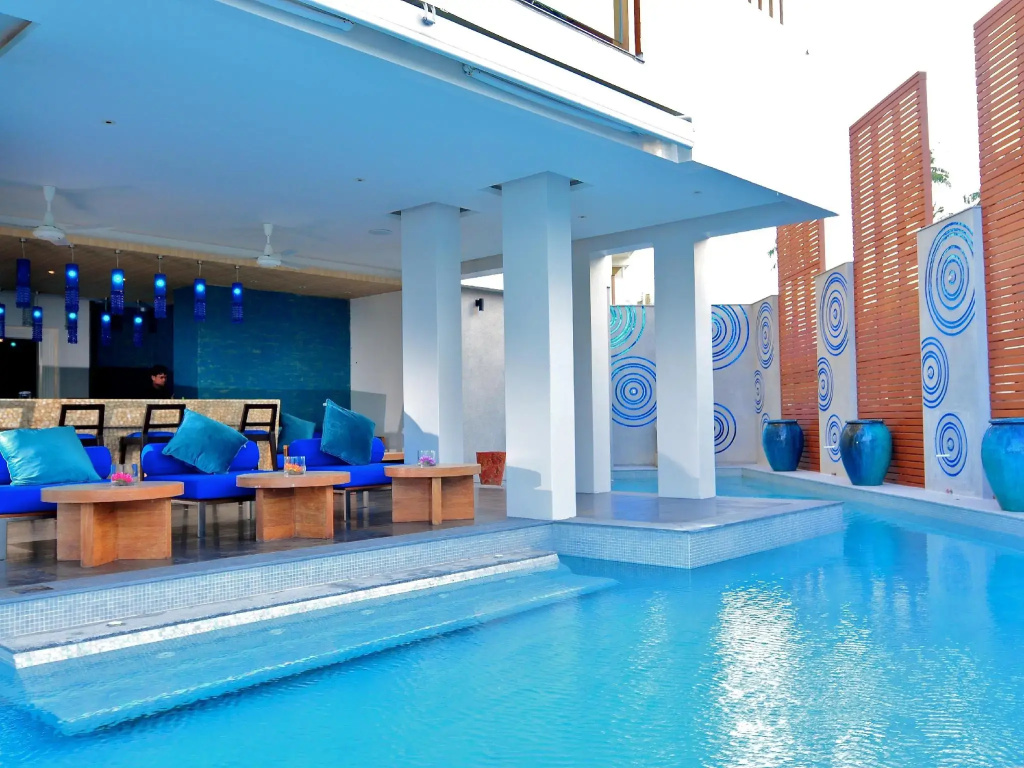 Hotel photo 12