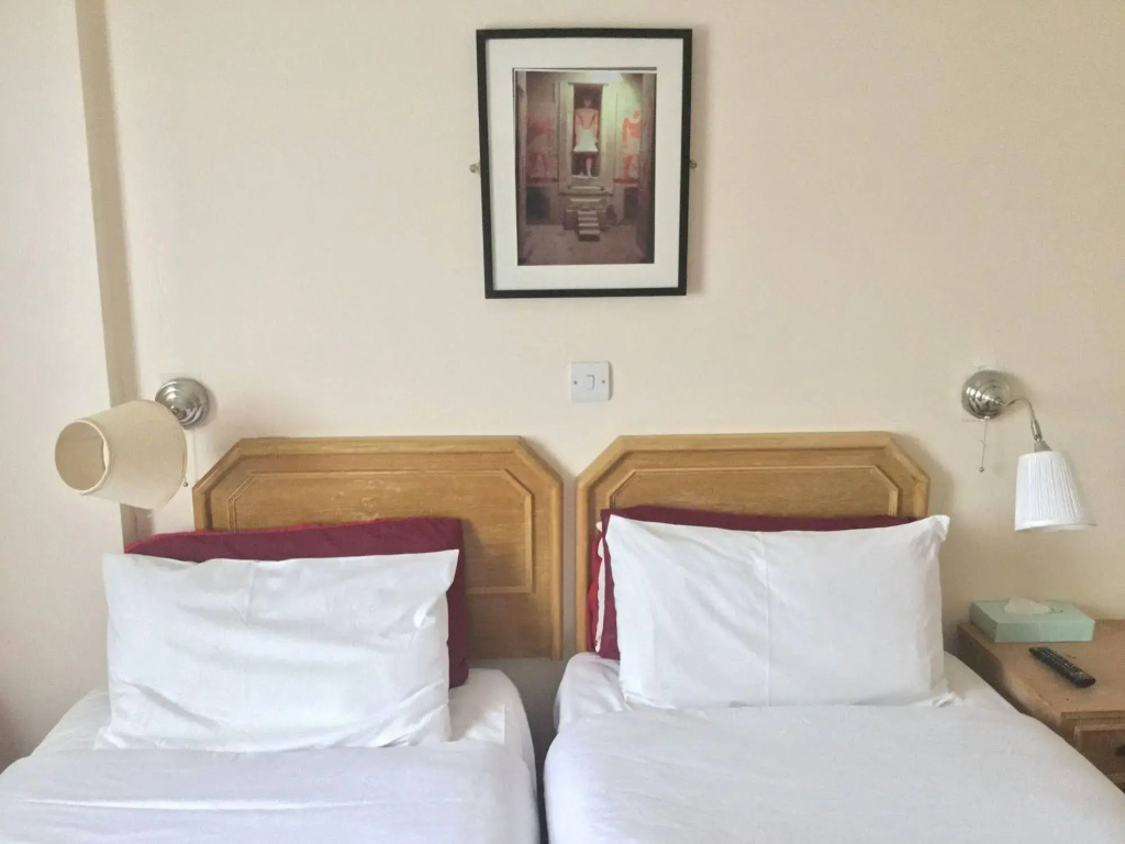 Chiswick Lodge Hotel — фото