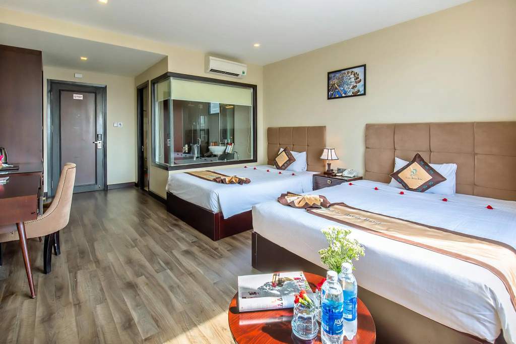 Deluxe Double room with sea view (twin beds)