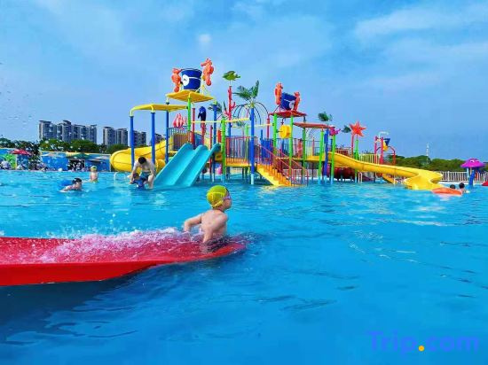 Lanye Lakeview Hotel in Changzhou