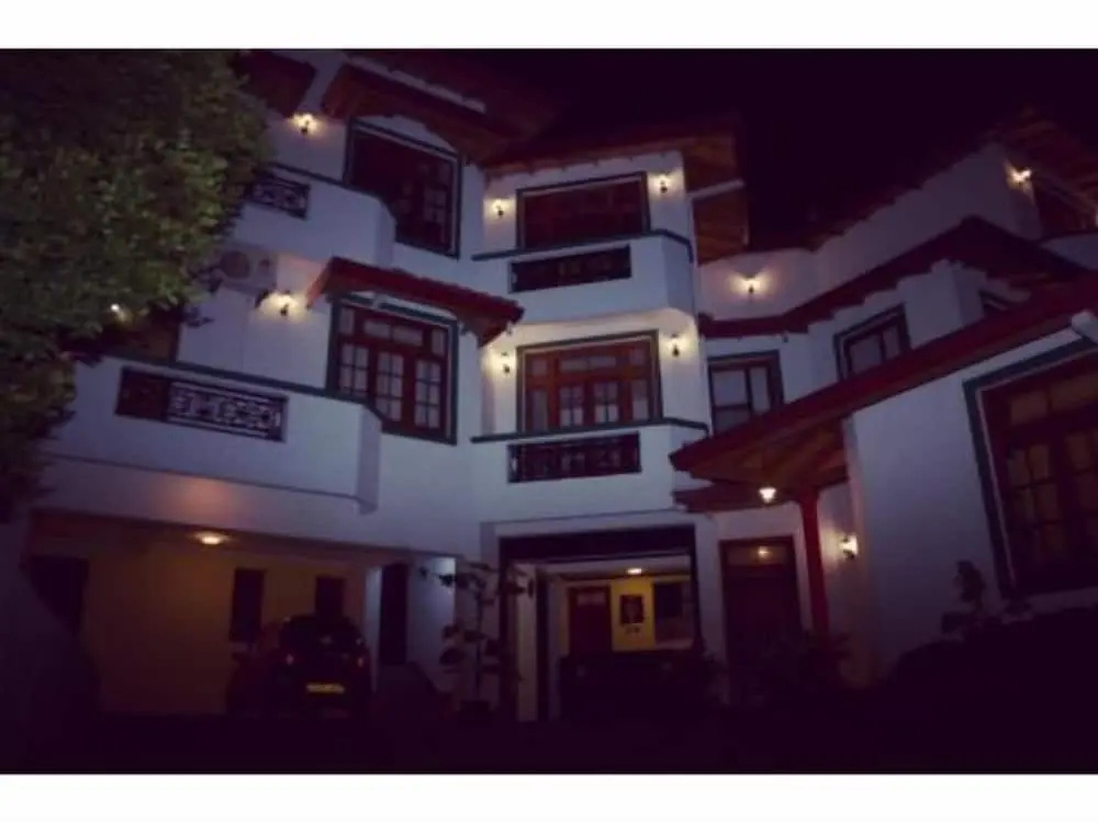 Hotel Mandakini