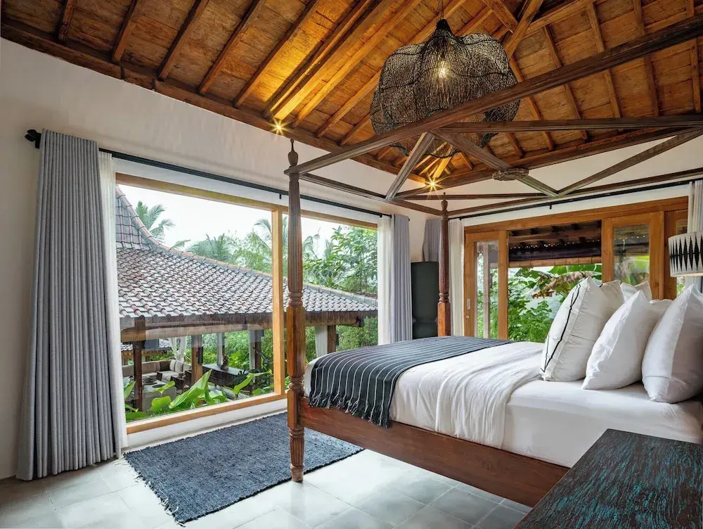 Tebola Joglo Villas