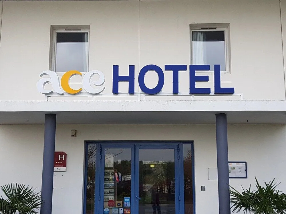 ACE Hôtel Vendée Sainte Hermine (ex Clem'otel)