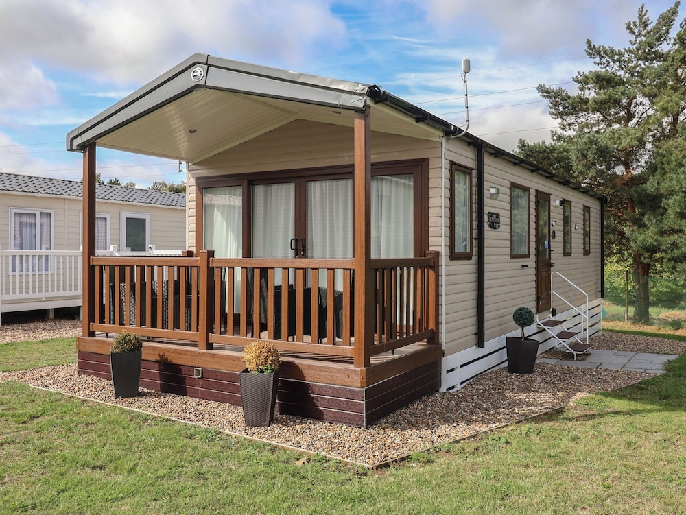 Stag Lodge, Caravan 70