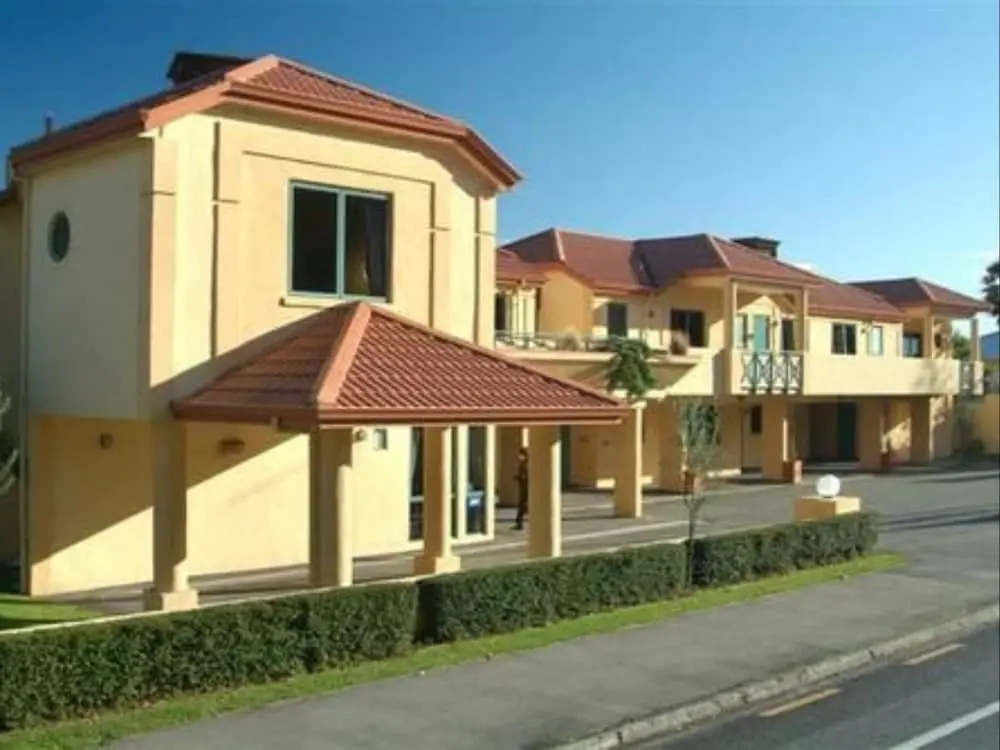 Best Western Tuscany Gardens Motor Lodge