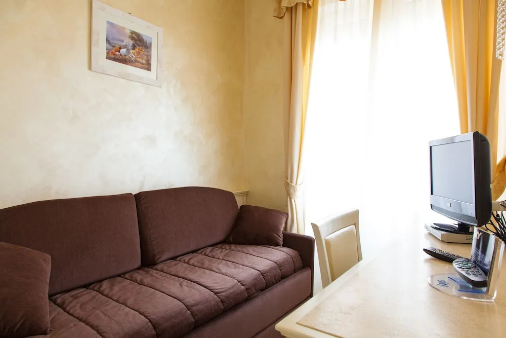 Allegroitalia Alassio Rosa - Chambres