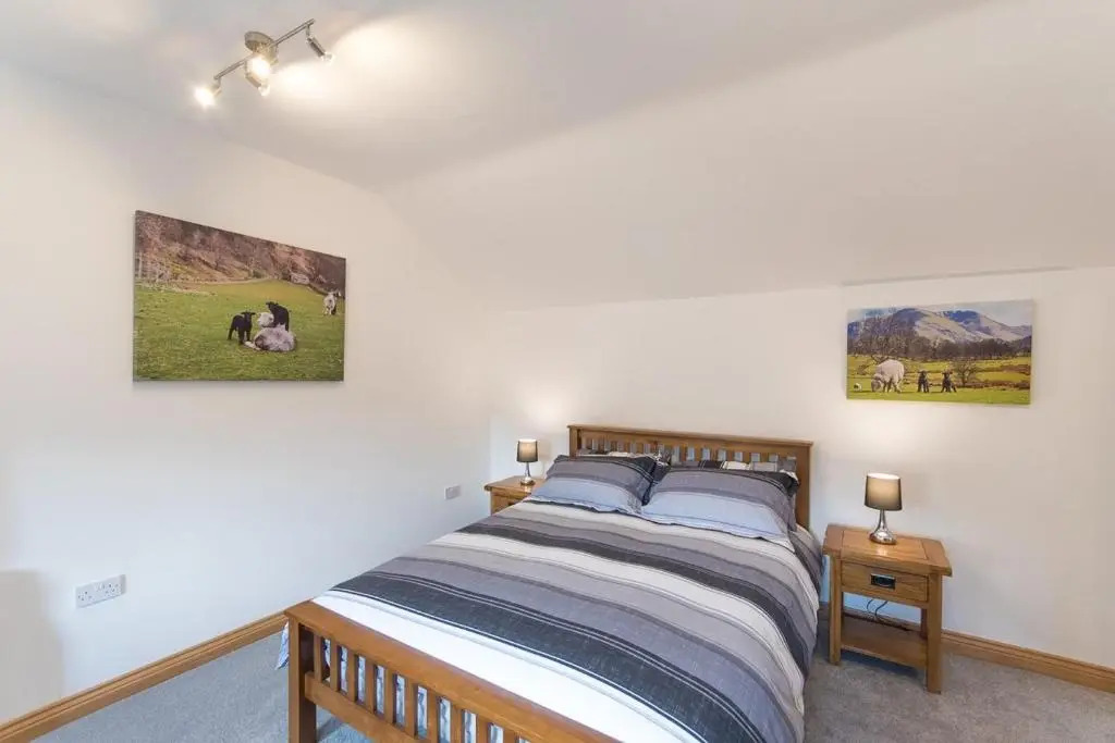 Deluxe Double room with mountain view full double bed
