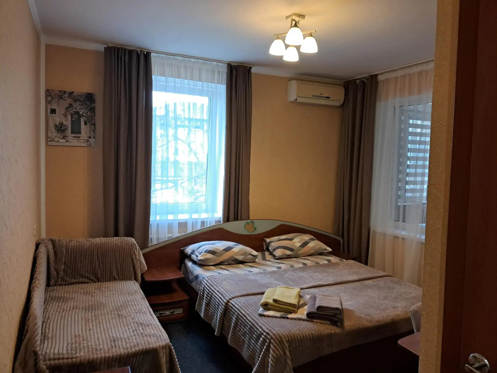 Comfort Double room (full double bed)