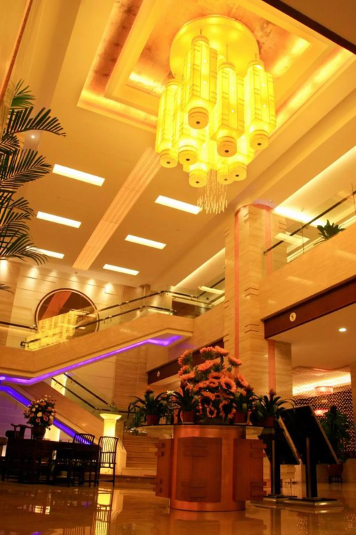 Oriental Hotel Tong Xiang - фото 1