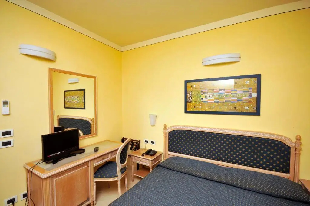 Standard Single room