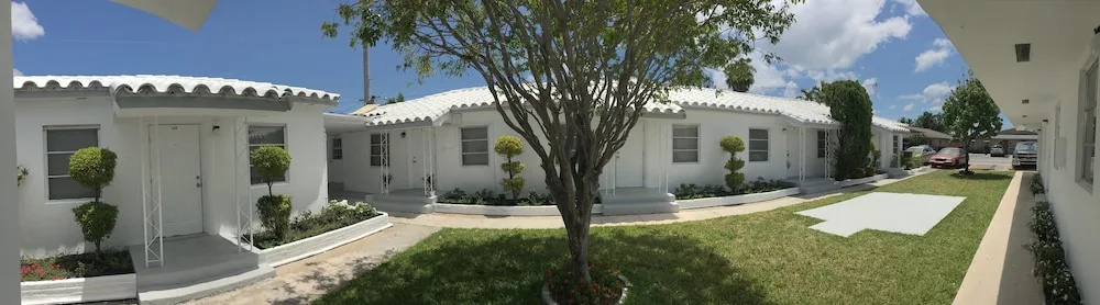 Hallandale Beach Resort Apartment