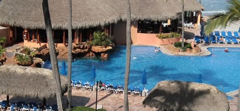 Beach & Waterfront