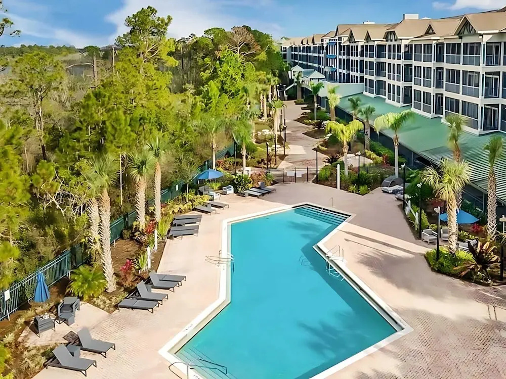 Upstay Modern Condo w Pool10 Minutes to Disney