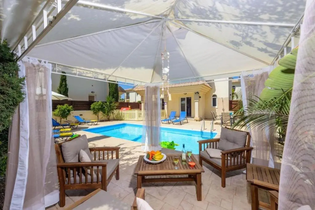 Protaras Villa Athamas Blue