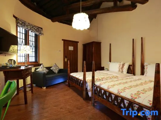 Standard room with balcony and with view