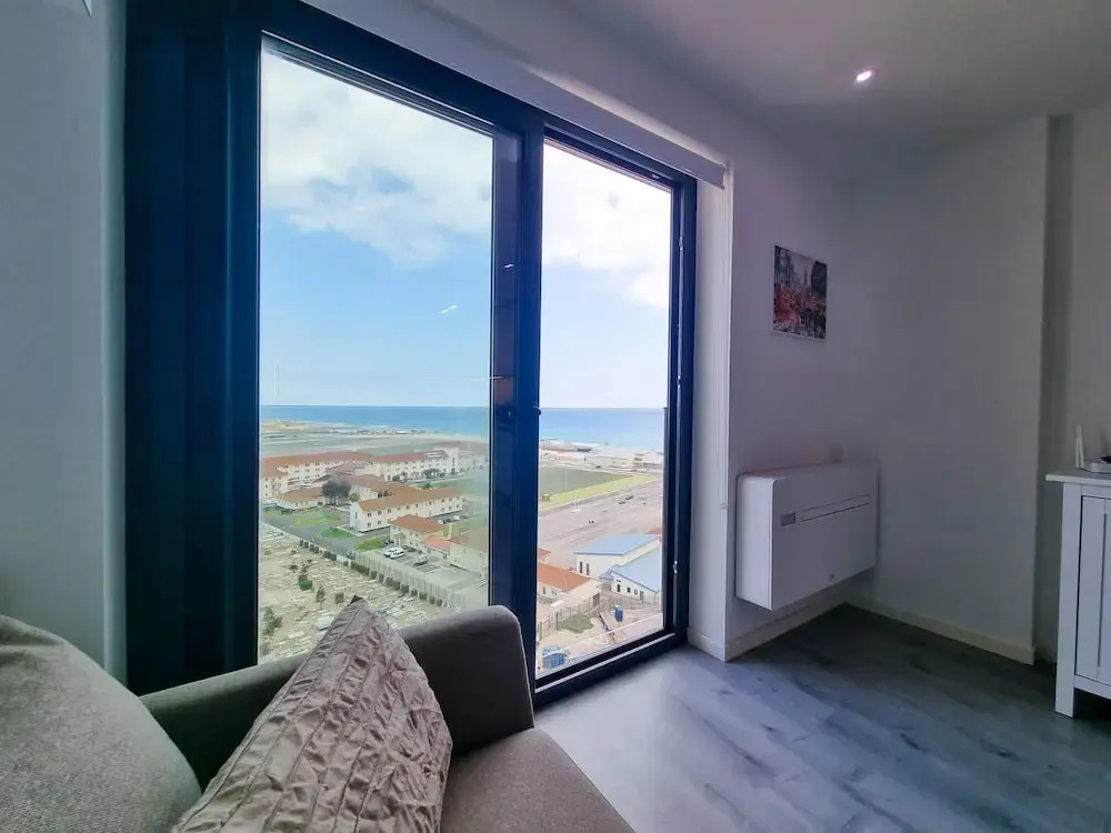 Top Floor Studio-The Hub-Self Catering — фото 6