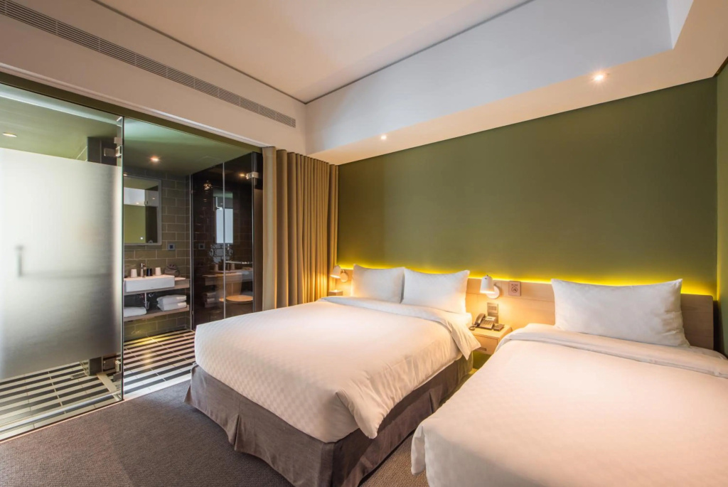 Hotel Ramble — 3