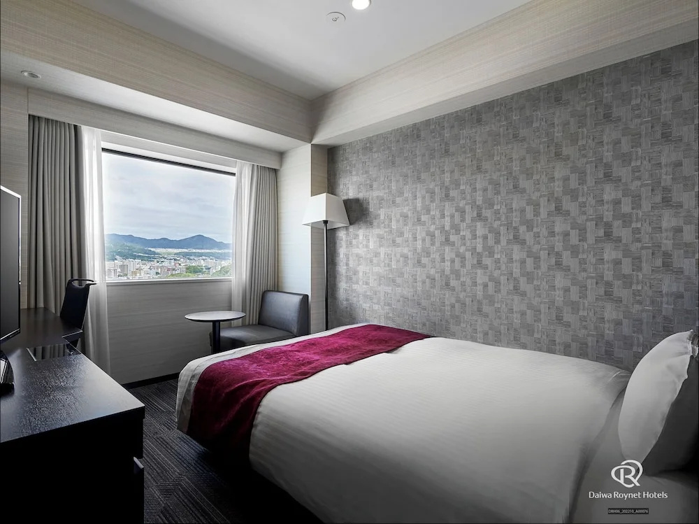 Daiwa Roynet Hotel Hiroshima Station - Tap to explore photos
