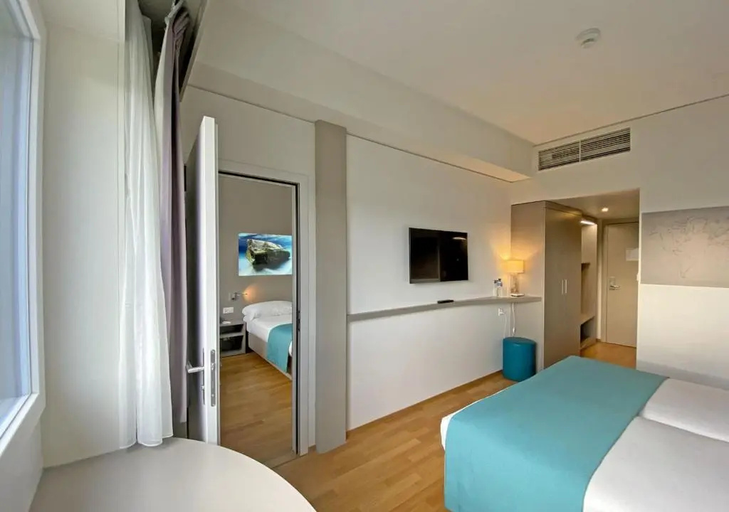 Standard Family room