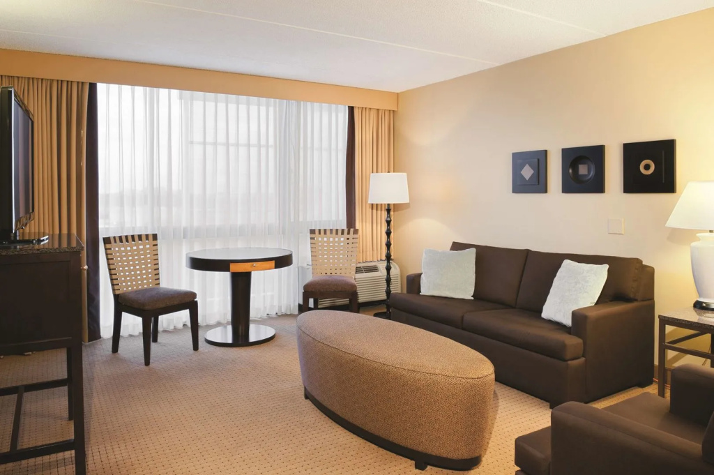 DoubleTree by Hilton Chicago - Arlington Heights - Général