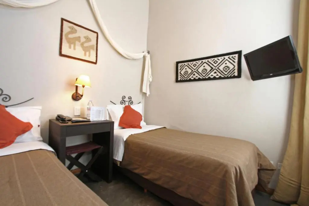 Economy Double room (twin beds)
