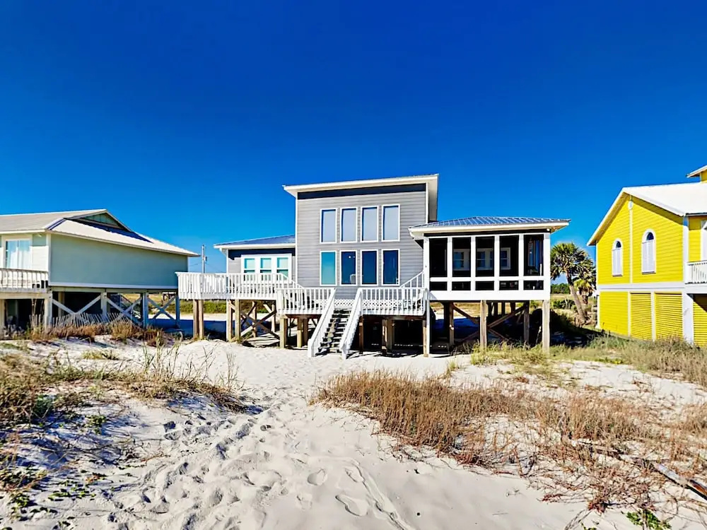 4050 Gulf Wind Ct Home by RedAwning