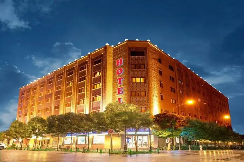 Ferdowsi International Grand Hotel