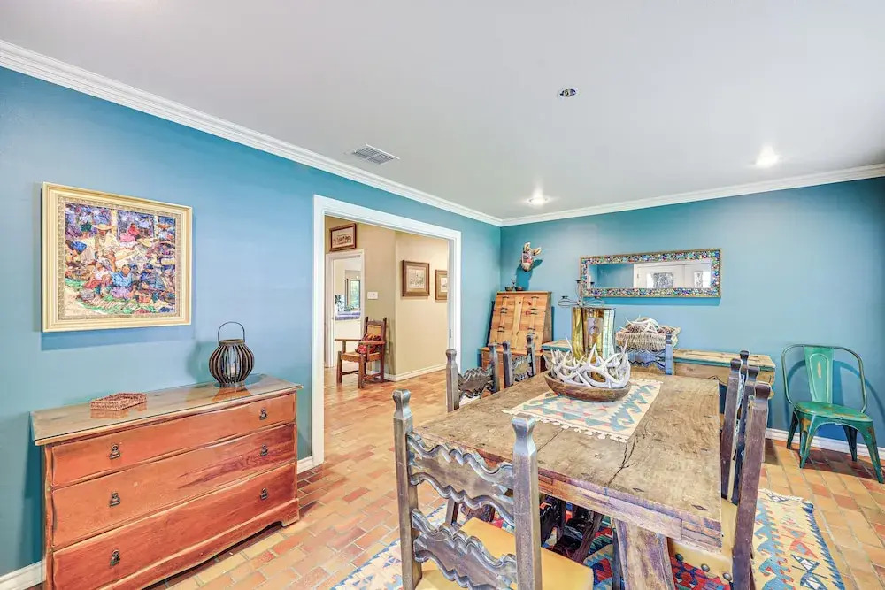 Del Rio Home w/ Large Yard, BBQ + Fireplace! — фото 2