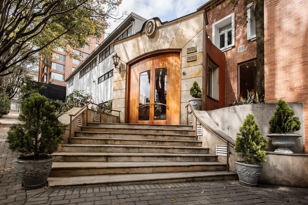 Hotel Portón de la Cabrera