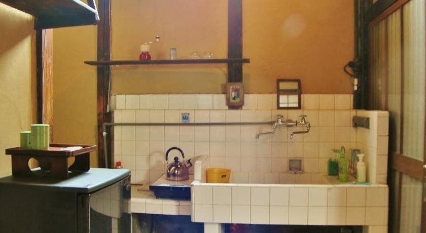 Small World Guest House - Hostel 사진 19
