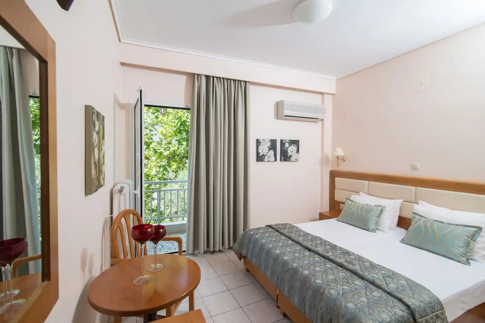 Economy Double room with balcony (full double bed)